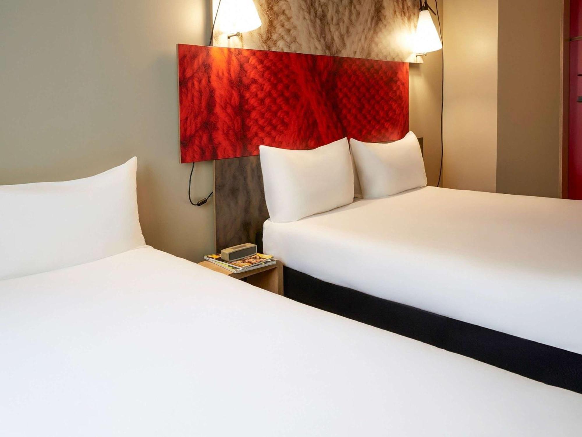 ไอบิส บอร์โดซ์ ซองทร์ บาสติด Hotel ภายนอก รูปภาพ